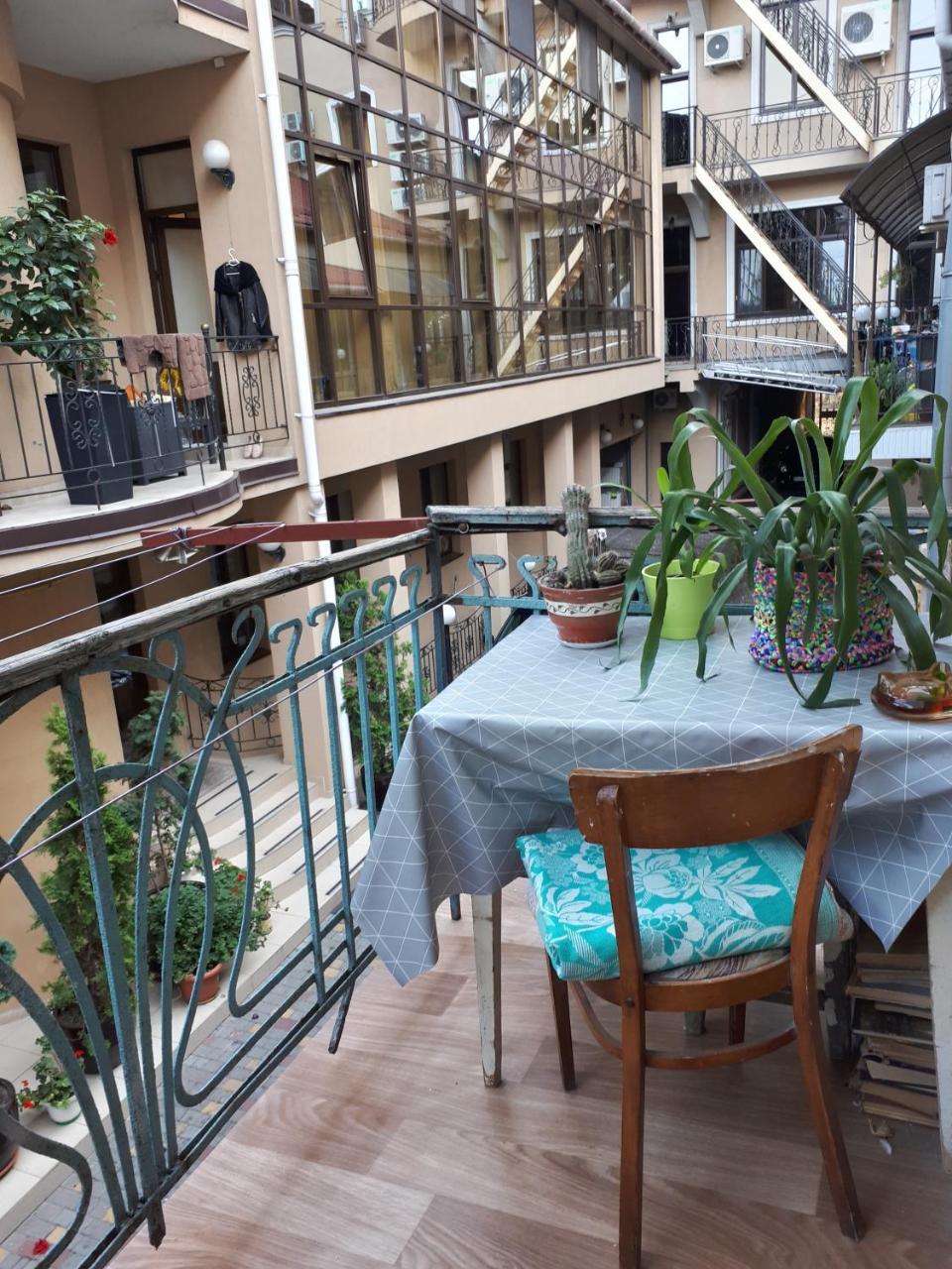 Apartment - Heart Of Odessa Exterior foto